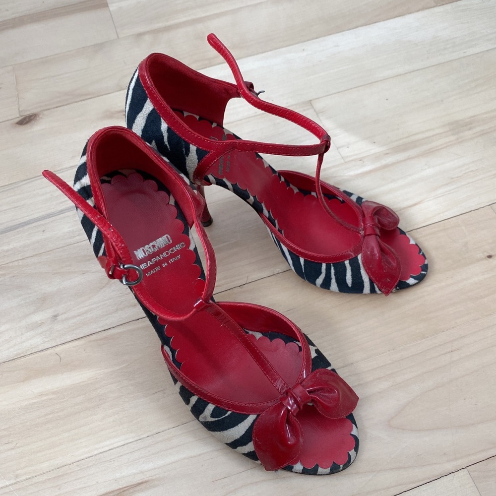 Moschino Heeled Strapped Sandal Heels